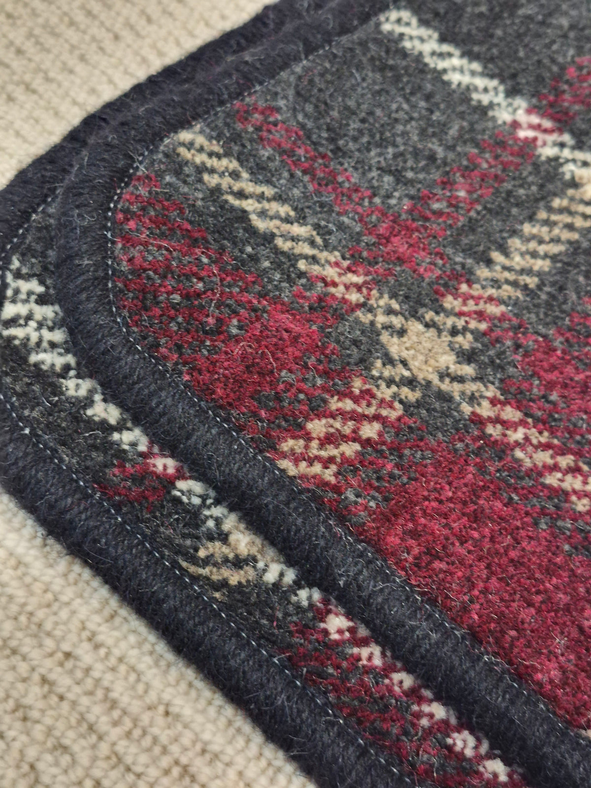 Burgundy Tartan Universal Car Mats Set