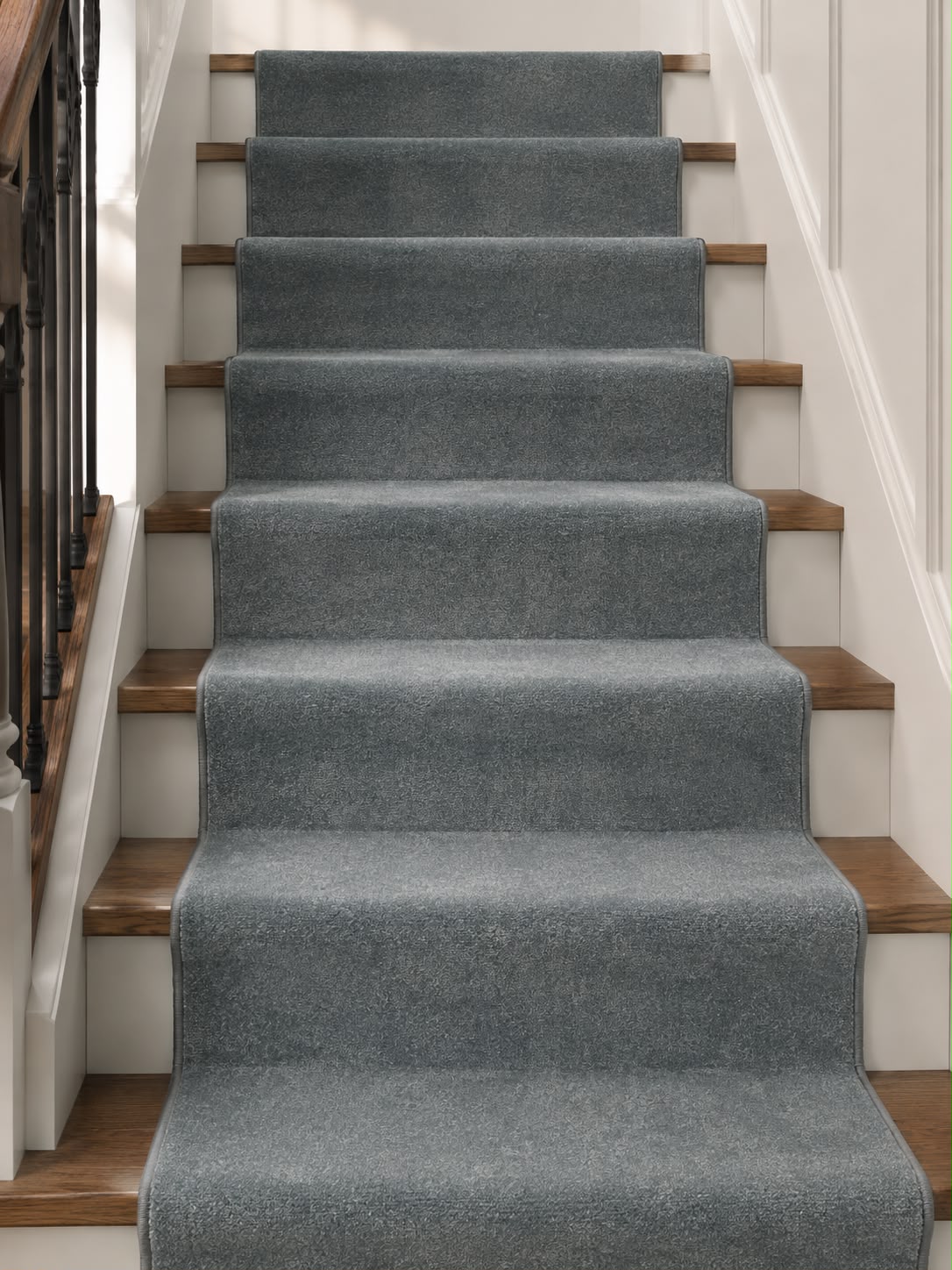 Saxony Dark Pewter Stair Runner Set - 75cm x 13 Stairs
