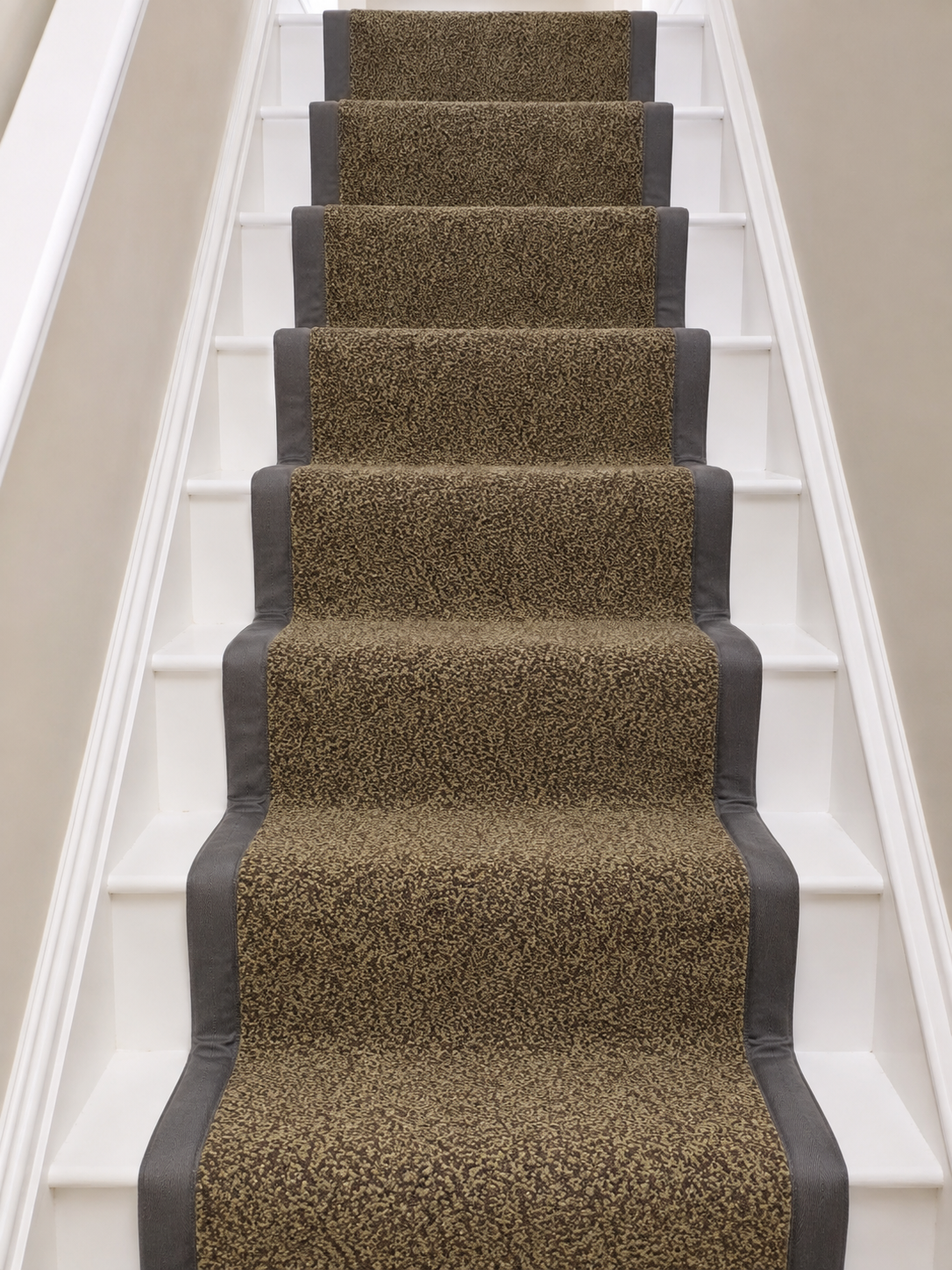 Wool Stair Runner Set – Olive & Brown Pattern - 70cm x 12 Stairs